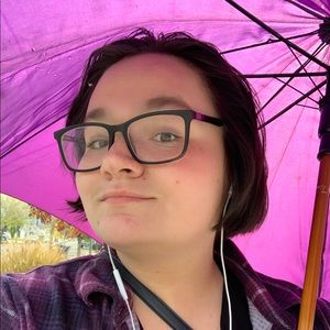 Meet your Posher, Candice